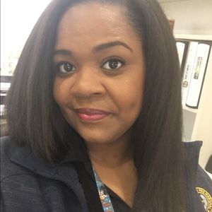 Meet your Posher, Marilyn